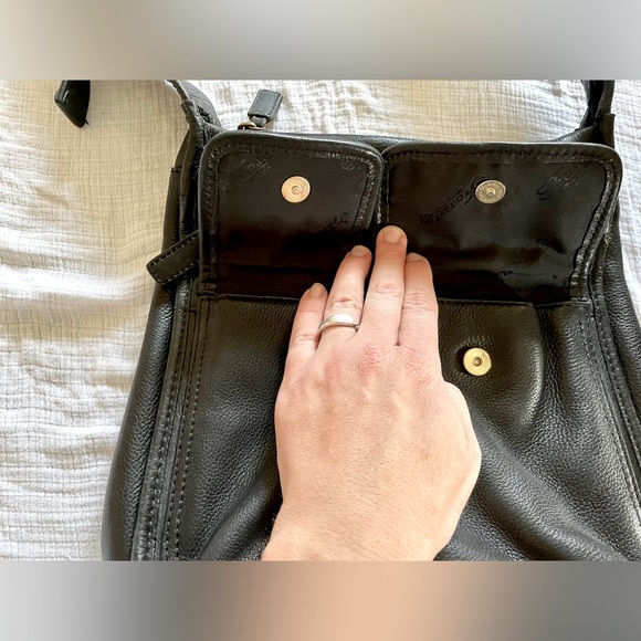 FOSSIL Vintage Black Pebbled Leather Shoulder - Picture 7 of 12